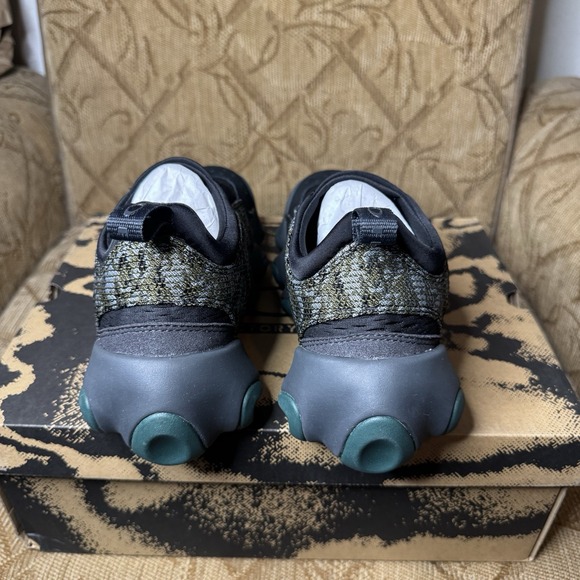 OAKLEY ‎ FACTORY TEAM FLESH X BRAIN DEAD MENS 9 CAMO BLACK SANDAL MULE SLIDE NEW main image 4